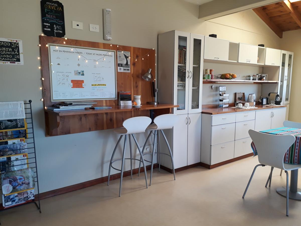 Del Nomade Hosteria Ecologica Puerto Pirámides Екстериор снимка